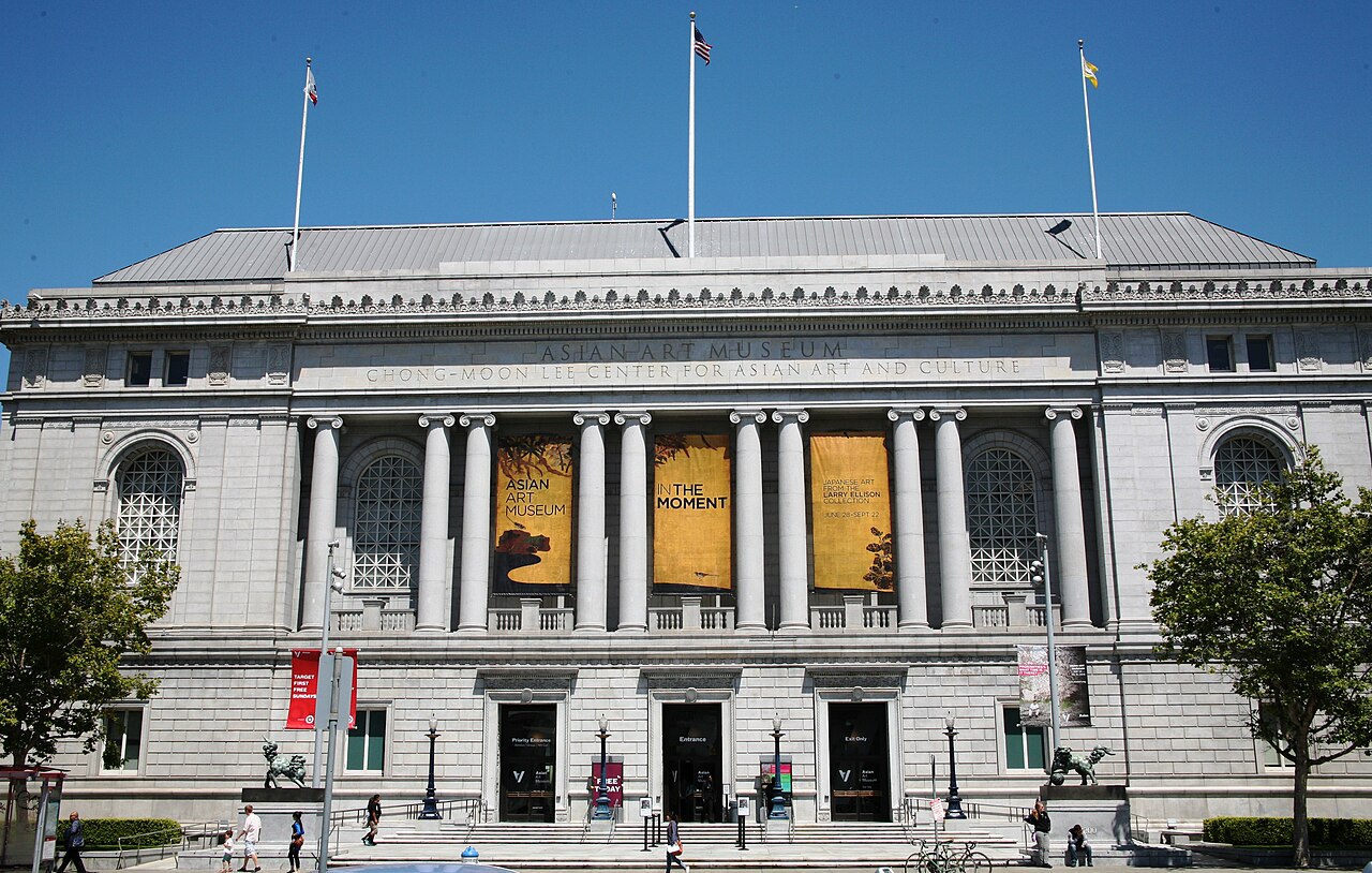 Sunny facade of the Asian Art Museum in San Francisco